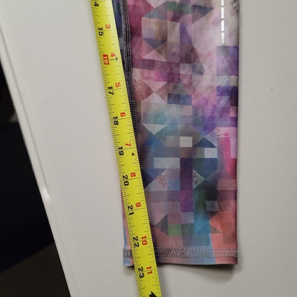 Evolution and creation pixelated leggings - Picture 6 of 9